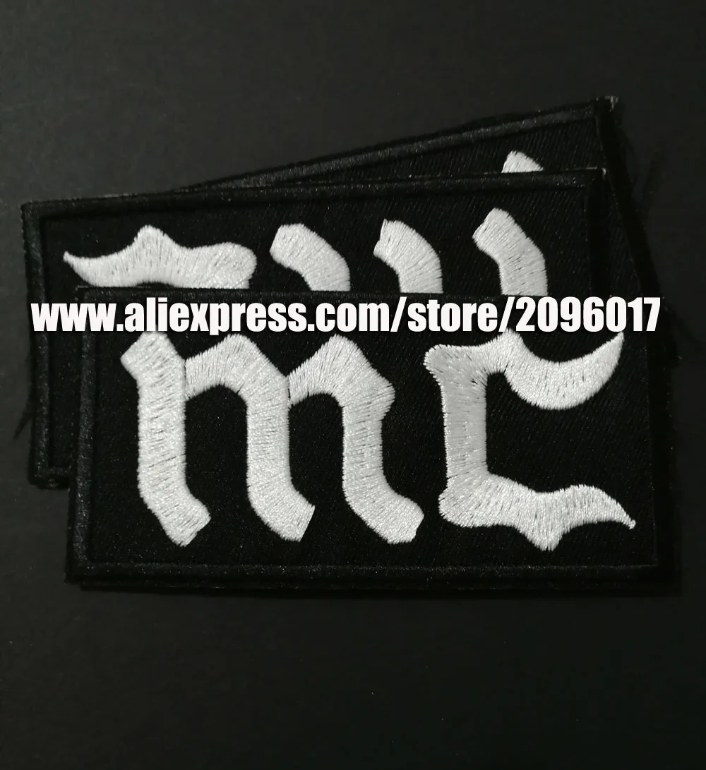 10pcs / партида Outlaws лепенки за мотоциклет MC яке облекло Значки на ездача на номадско желязо върху стикер Апликации за рокерска жилетка