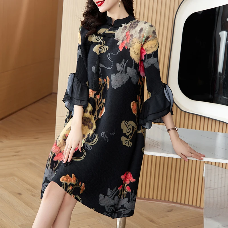 2023 Нова мода китайски стил печатни рокля жените есента реколта стоящия врата плисирани 3/4 ръкав хлабав годни парти рокля