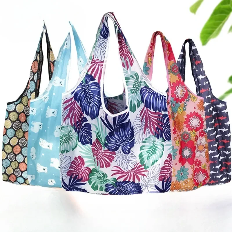 Големи сгъваеми пазарски чанти за многократна употреба Екологична тежкотоварна пазарска чанта за хранителни стоки Унисекс миеща се печатна пазарска чанта