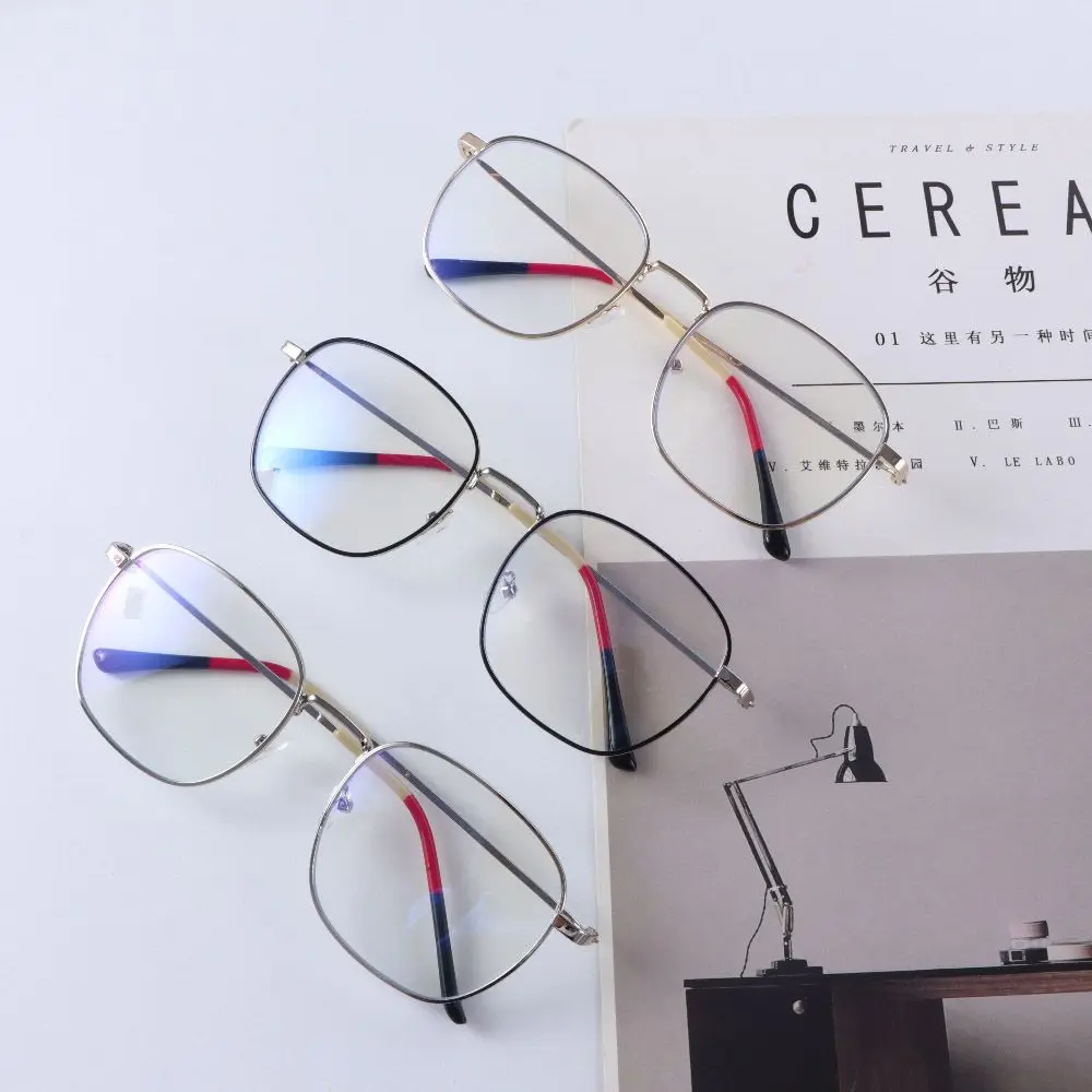Метална рамка Анти-синя светлина Оптични очила Квадратни ясни очила за лещи Дамски очила за четене Корейски компютърни очила