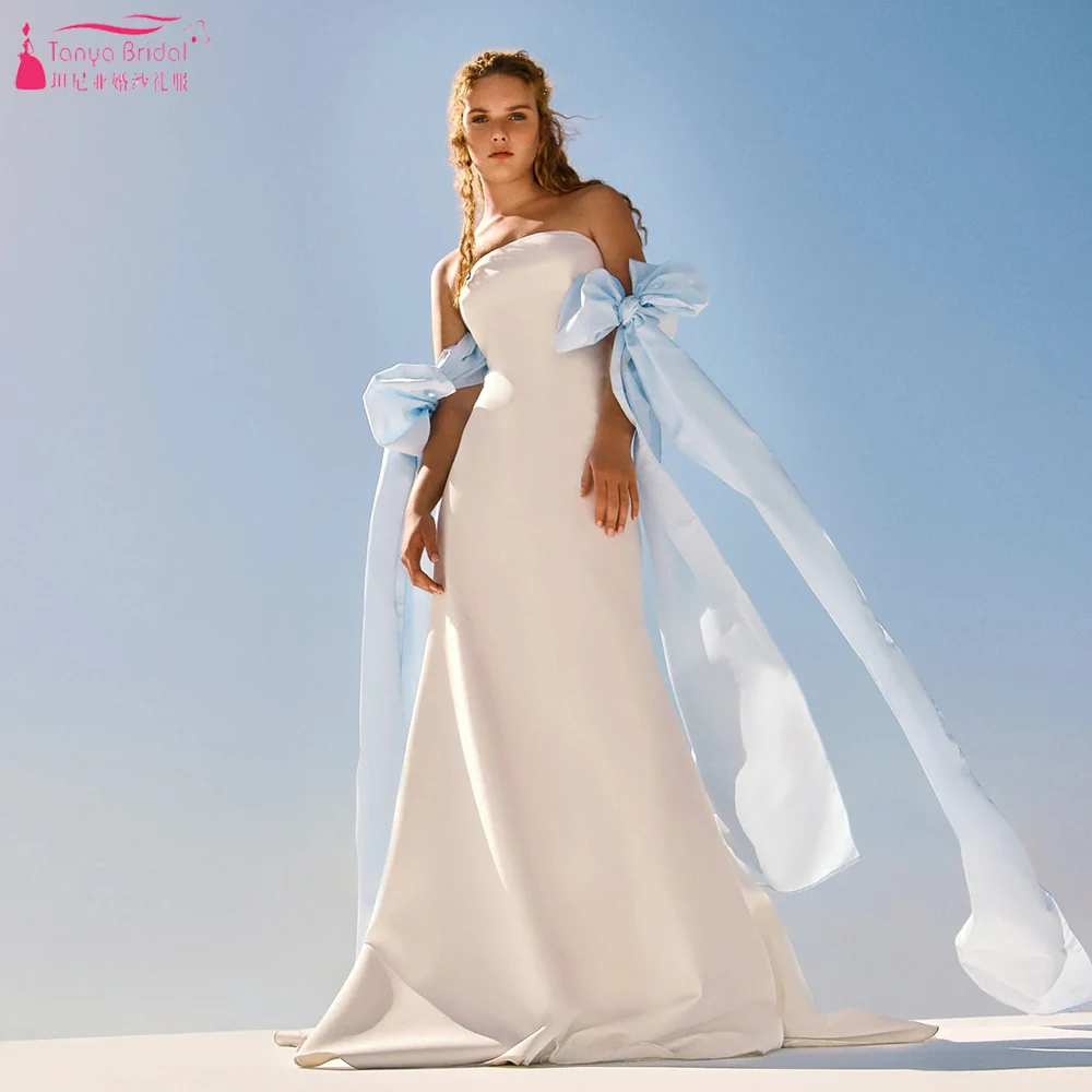 Слонова кост сатен русалка сватбени рокли със светло небесно синьо лък ръкави романтични Boho булчински рокли ZW860