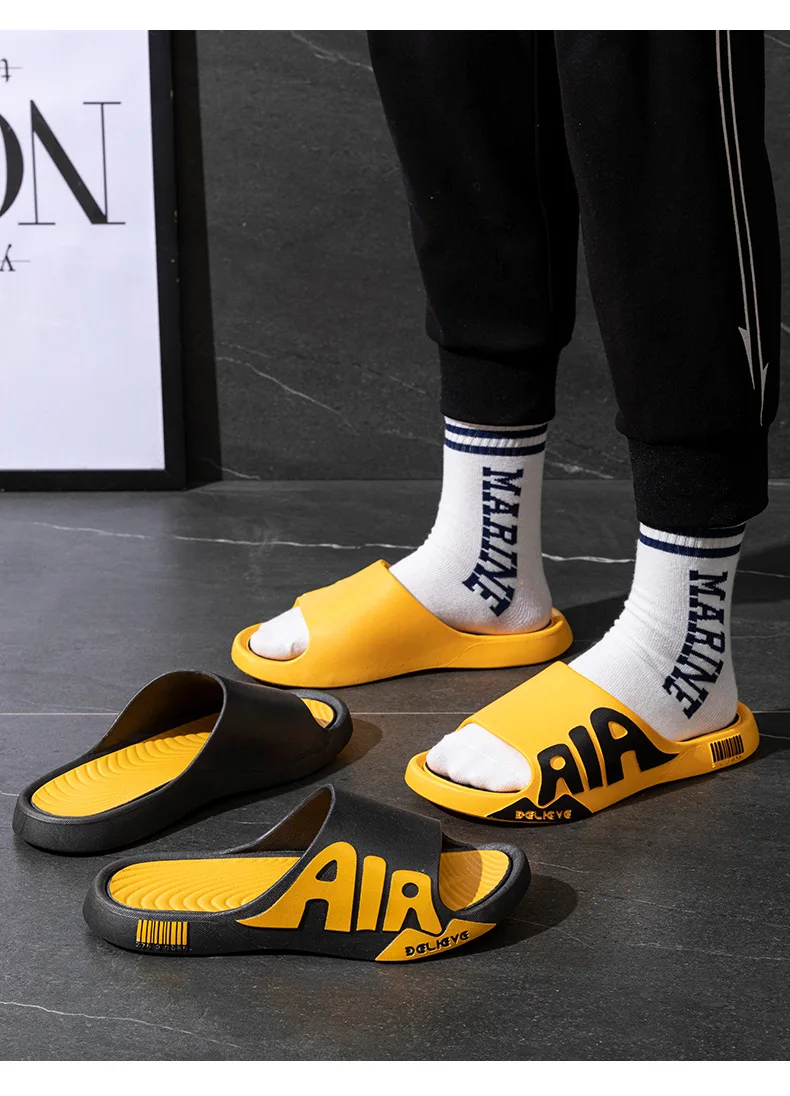 Улични модни чехли за мъже, лятна корейска версия, дебела подметка, открити сандали за мъже, меки и удобни на закрито